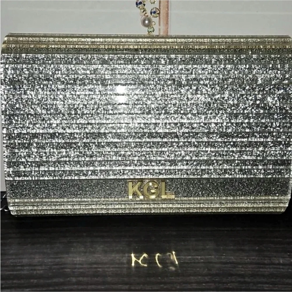 Kurt Geiger London Party Glitter Envelope
Clutch Shoulder Bag NWT - Picture 10 of 14